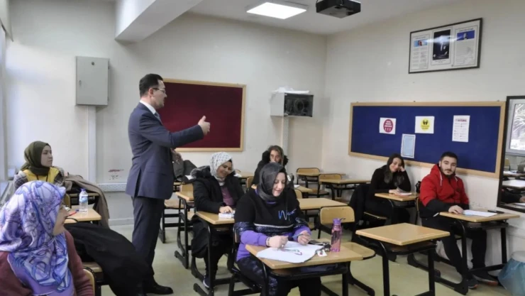 Odabaşoğlu'ndan Eğitim Kurumlarında İnceleme