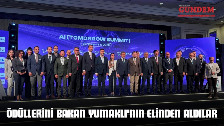 Ödüllerini Bakan Yumaklı'nın Elinden Aldılar