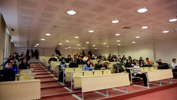 Öğrenci Topluluklarından Önemli Çalıştay