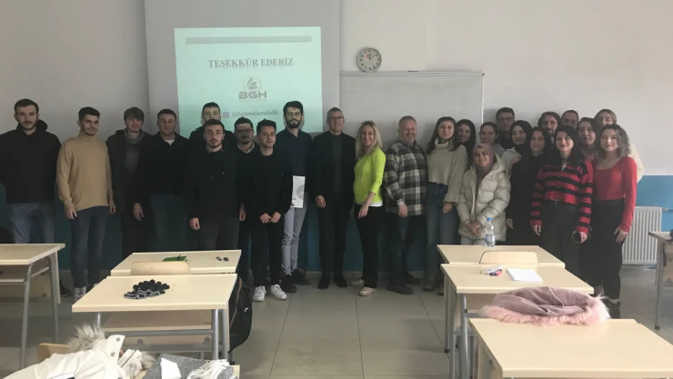 Öğrenciler Özel Sektör İle Bir Araya Geldi