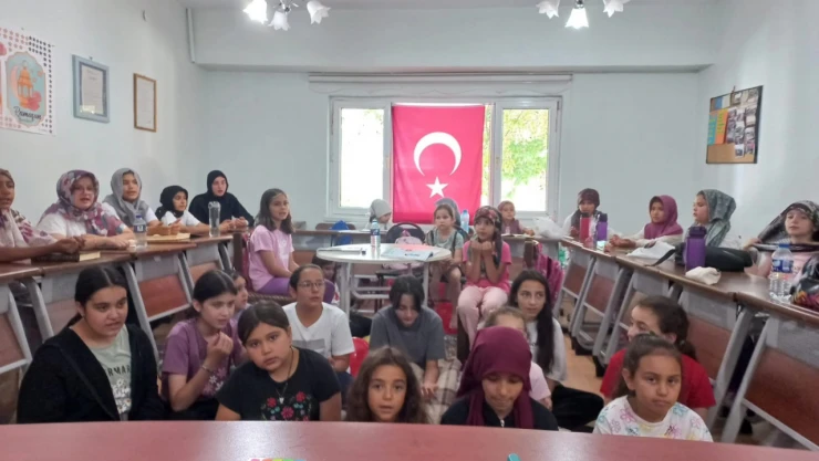 Öğrencilerden 15 Temmuz'a Vefa