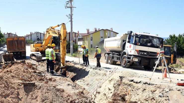 Öğrencilerin Güvenliği İçin Servis Alanı Düzenlemesi