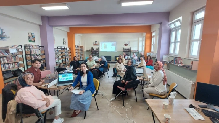 Öğretmenlere Yapay Zekâ Eğitimi Verildi