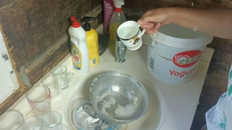 Okul taşındı, mahallelinin suyu kesildi