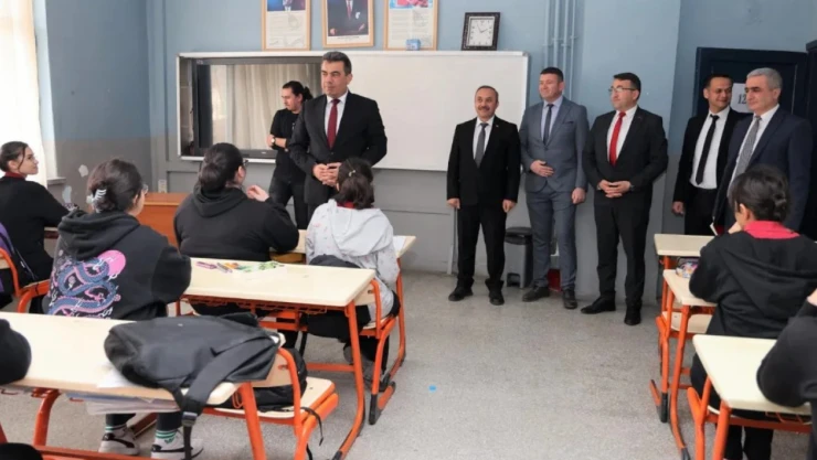 Okul Ziyaretleri Hanönü'de Devam Etti