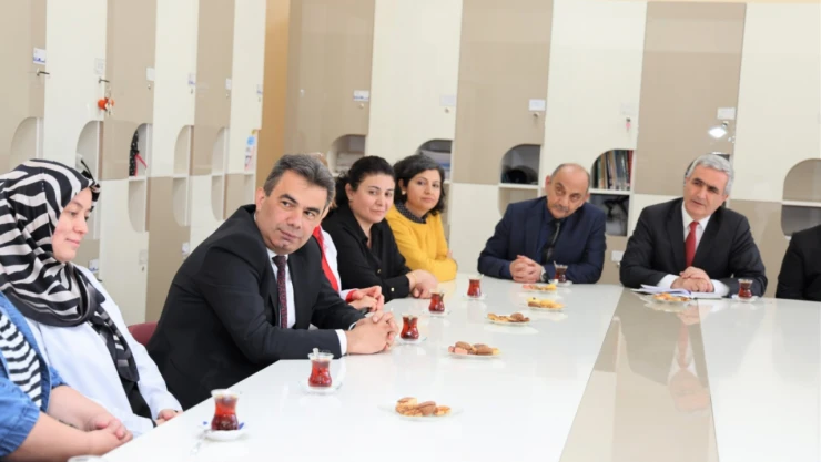 Okul Ziyaretleri Sürüyor