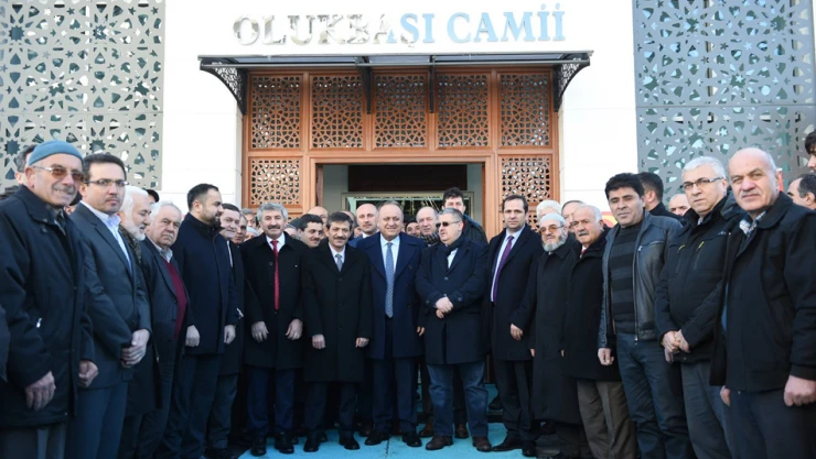 Olukbaşı Camisi'nde ilk Cuma Namazı kılındı