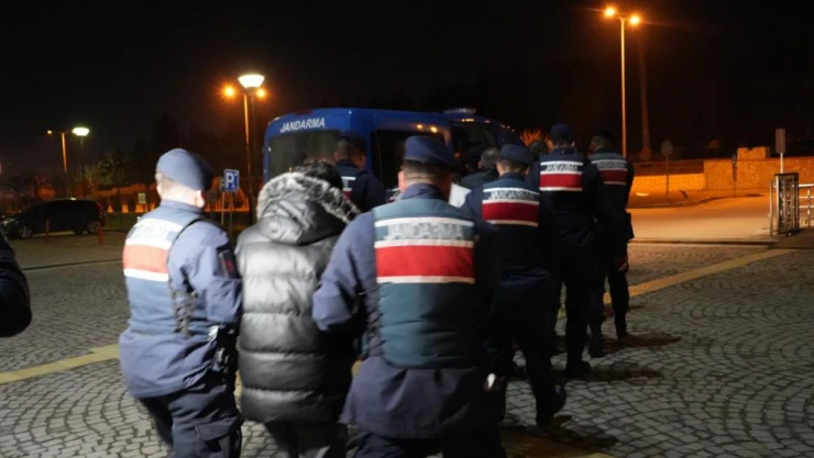 Organize Suç Örgütünden 4 Kişi Tutuklandı