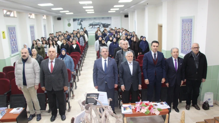 Orhan Şaik Gökyay Anıldı