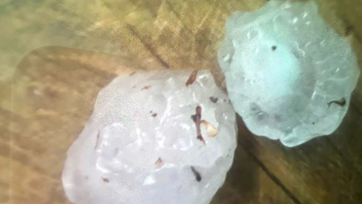 Ceviz Büyüklüğünde Dolu Yağdı