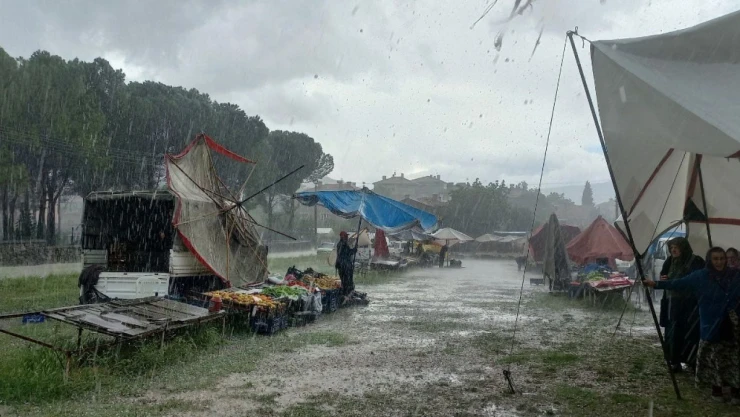 Osmancık'ta Fırtına ve Dolu Yağışı Etkili Oldu