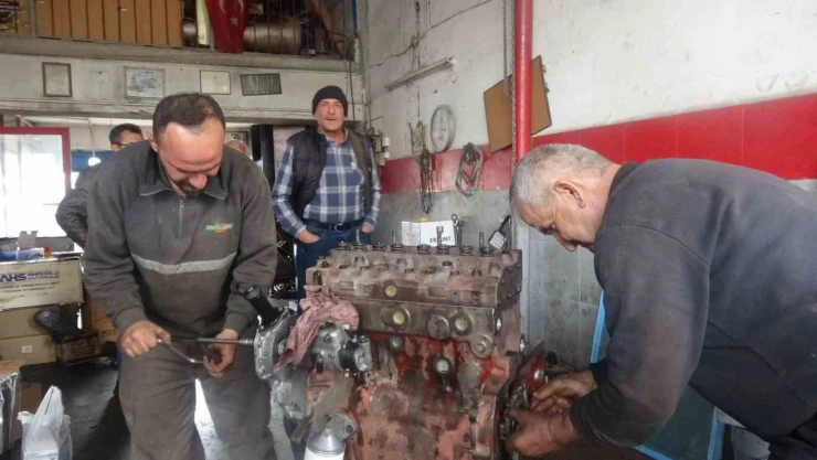 Oto Sanayilerde Bayram Öncesi Yoğunluk