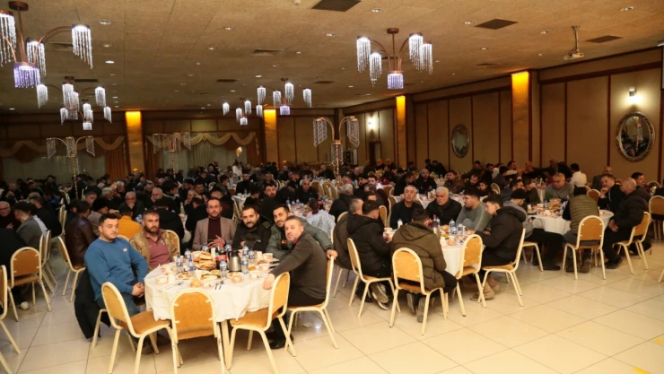 Oto Tamircileri İftarda Buluştu