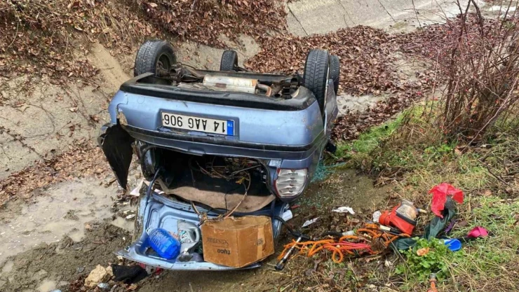 Otomobil Su Kanalına Uçtu: 1 Yaralı