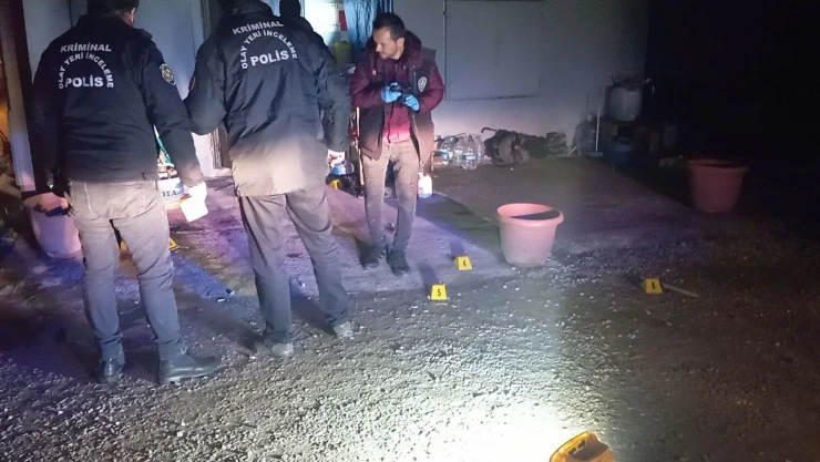 Otoparkı Kurşun Yağmuruna Tuttular: 1 Yaralı