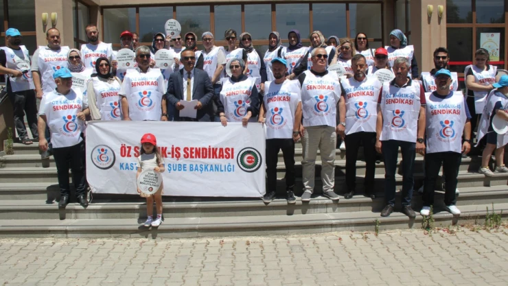 Öz Sağlık İş Sendikası'nın Eylemleri Sürüyor