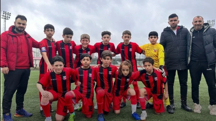 Özdemir'den 'tecrübe' vurgusu