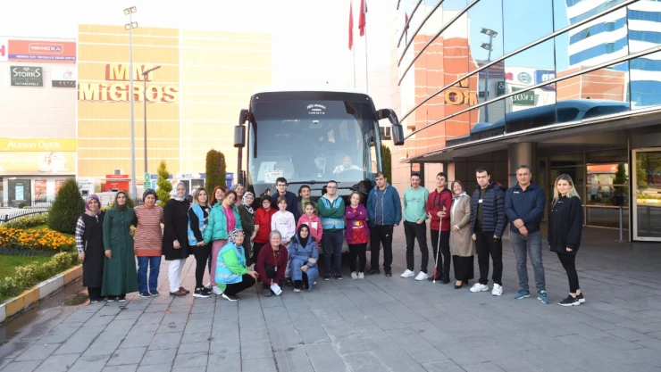 Özel bireylerin Trabzon yolculuğu başladı