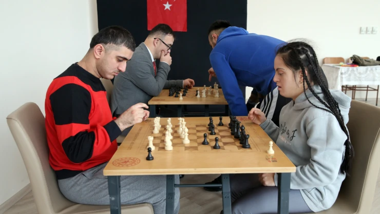 Özel Gereksinimli Bireyler Hayata Hazırlanıyor