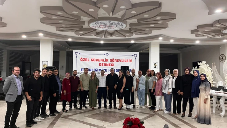 ÖZGÜDER 4 Yaşında