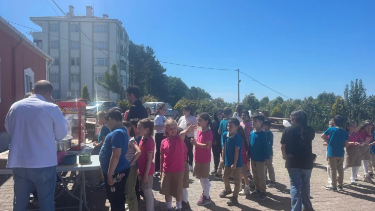 Pamuk Şeker İle Keyifli Zaman Geçirdiler