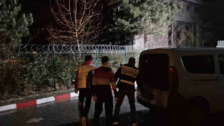 Para İsteme Mevzusunda Kan Aktı