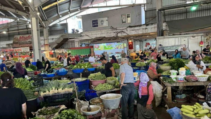 Pazarda Fiyatlar Aynı Kaldı