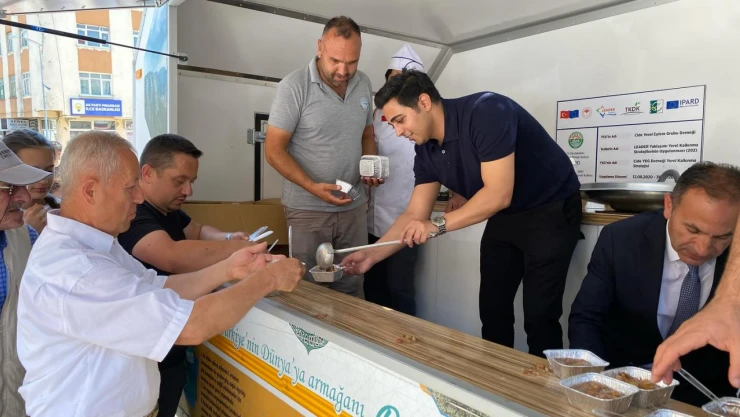 Pınarbaşı'nda Aşure Günü Etkinliği