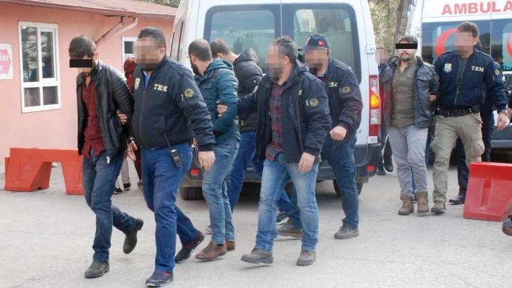 PKK OPERASYONU  7 GÖZALTI