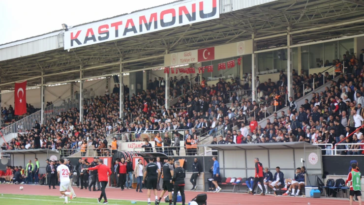 Play Off Maçı İlk Yarı Sonucu: GMG Kastamonuspor 0-0 Altınordu