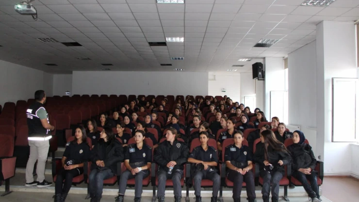 Polis Okulu'na, 'Narkotik'ten eğitim