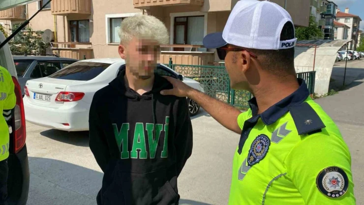 Polisten Yüreklere Dokunan Tavsiye: 'Bugün Babalar Günü, Böyle Bir Acı Yaşatma Hakkın Yok'