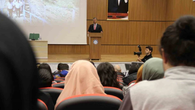 Prof. Dr. Erol Güngör, Doğumun 85.yıl Dönümünde Anıldı