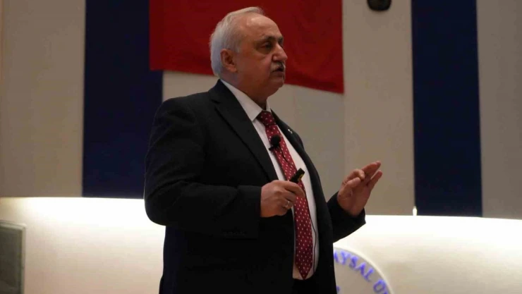 Prof. Dr. Yusuf Demir: 'Türkiye Su Zengini Değil'