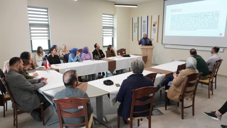 Proje Yazma Eğitimi Düzenlendi