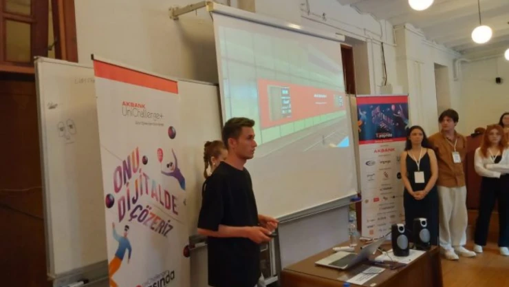 Reklam Atölyesi Öğrencisi İlhan Dayı, UniChallenge+'ta