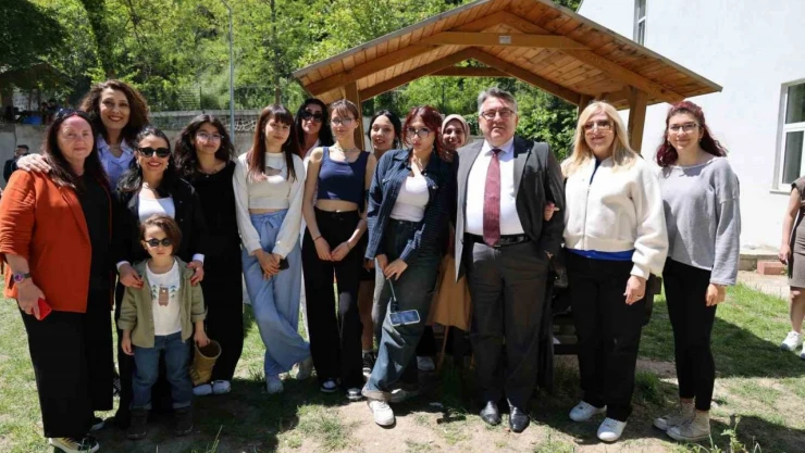 Rektör Özölçer Piknik Etkinliğine Katıldı