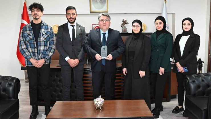 Rektör Özölçer, Iraklı Öğrencileri Ağırladı