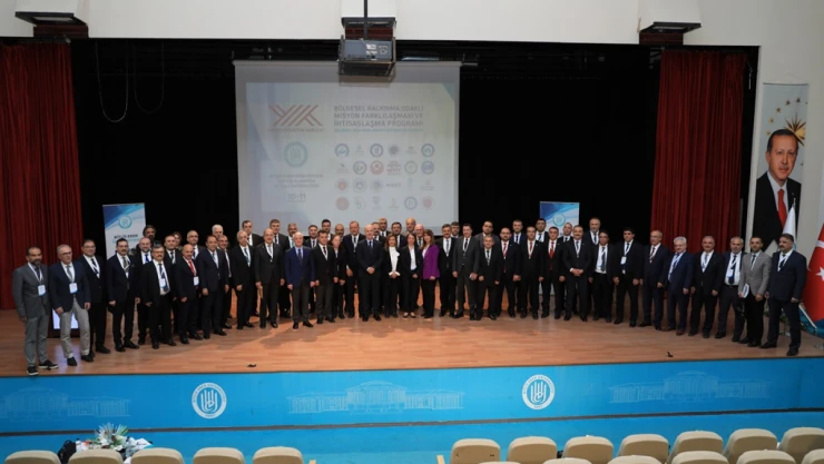 Rektör Topal, İhtisaslaşma Toplantısı'na Katıldı