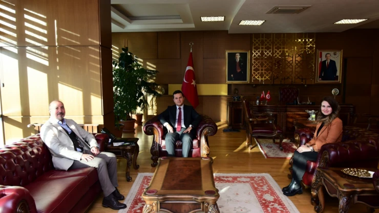 Rektör Topal Misafirlerini Ağırladı