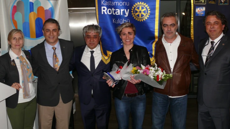 Rotary'in Başarı ve Meslek Ödülleri sahiplerini buldu