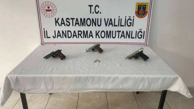 Ruhsatsız silah operasyonu 1 gözaltı