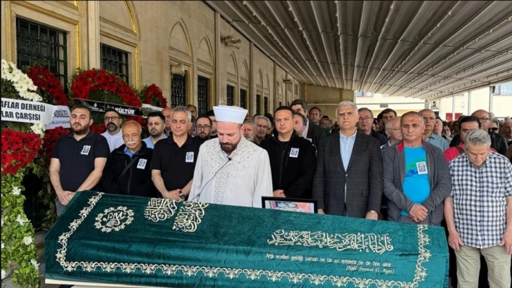 Sahaf İsmail Lütfi Seymen, Son Yolculuğuna Uğurlandı