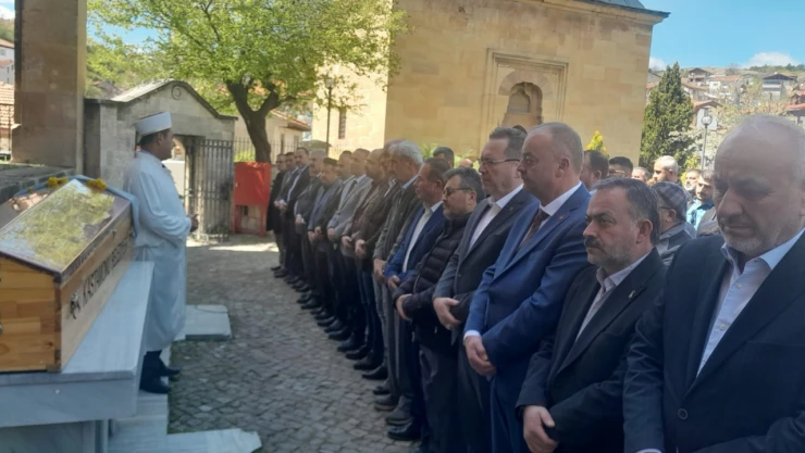 Sakine Küçük Defnedildi