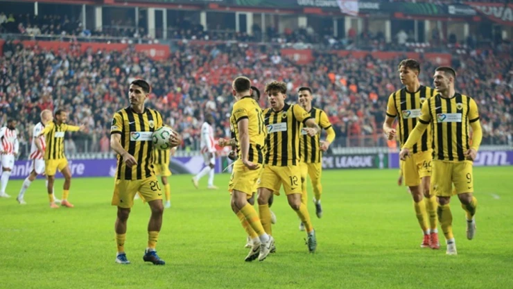 Samsunspor Sahasında AEK'ya 2-1 Mağlup Oldu
