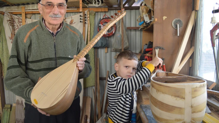 Sanatını geleceğe torunu taşıyacak