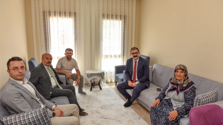 Şehit Ailesi Ziyaret Edildi