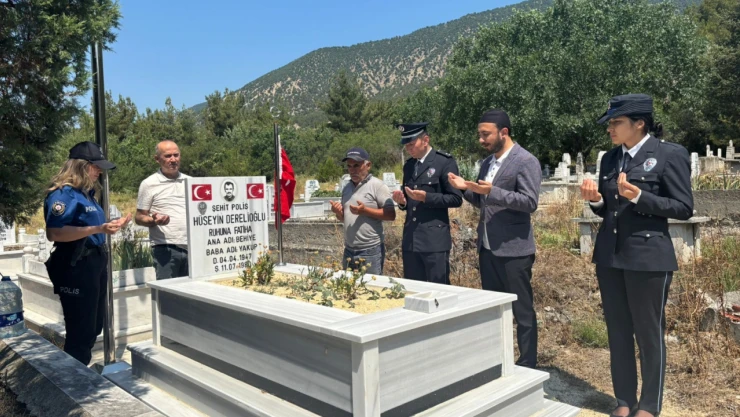 Şehit Polis Memuru Anıldı