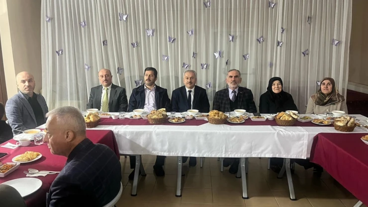 Şehit Şerife Bacı Kur'an Kursunda  İftar Programı Düzenlendi