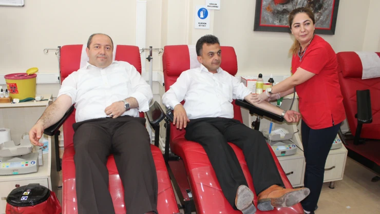 Şehitler için kanlarını verdiler